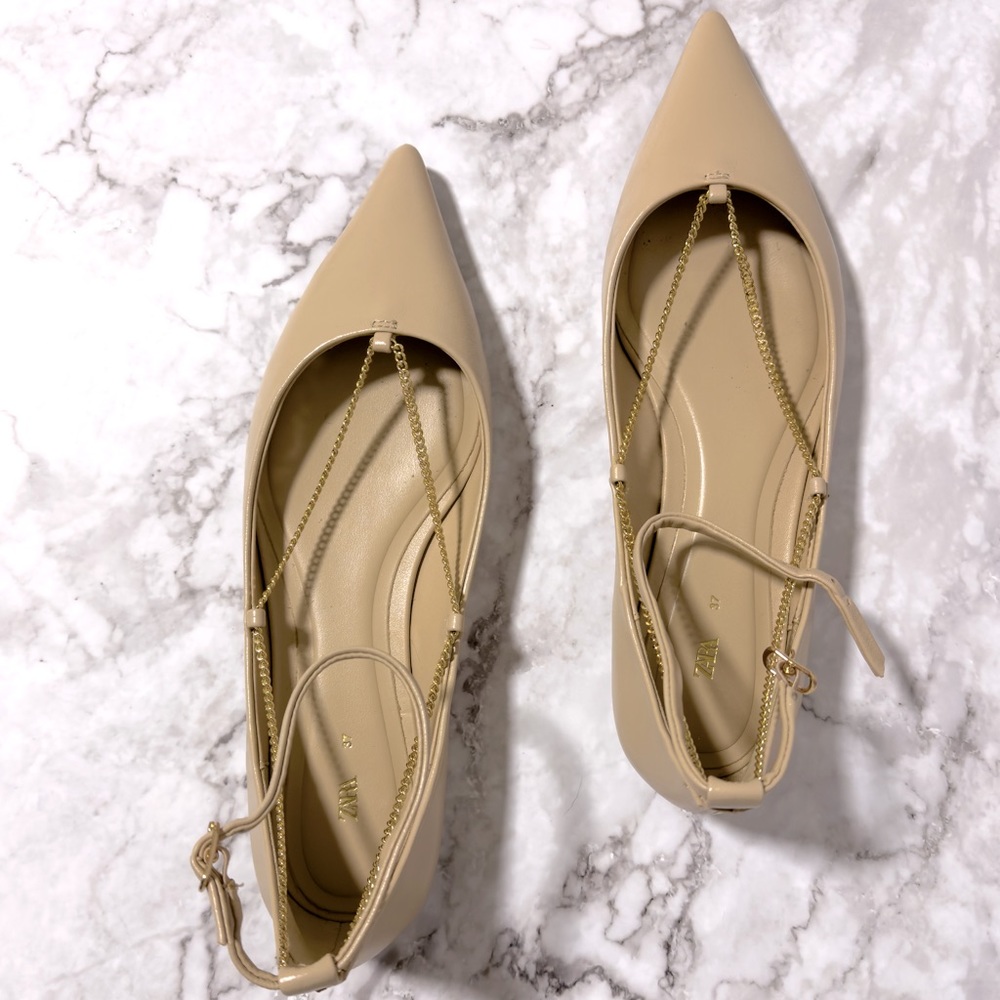 Zara leather pointed ballet flats with chain